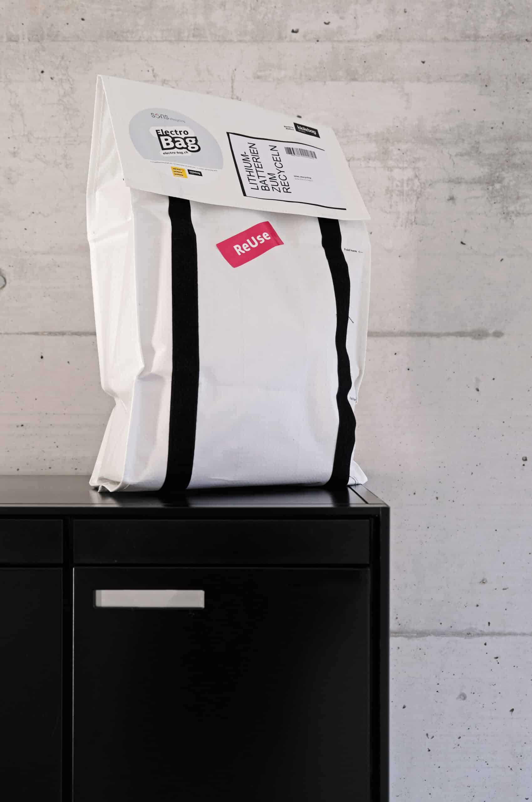 Electro-Bag-01